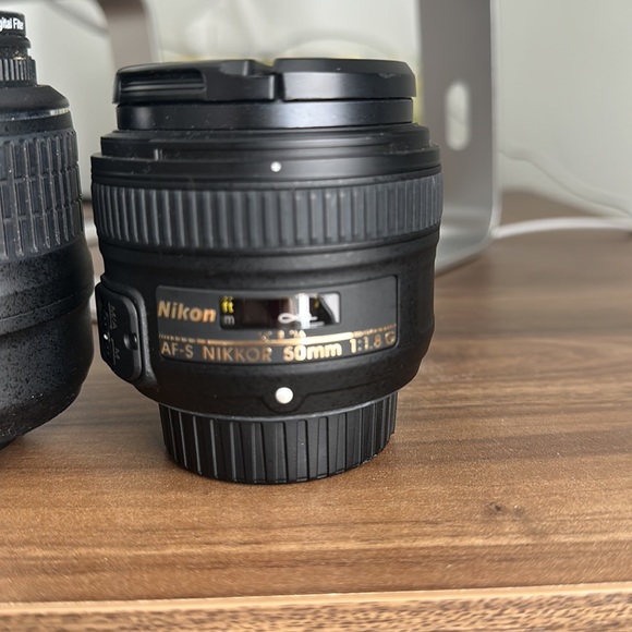 Nikon D5100 Camera and Lenses - Picture 4 of 4